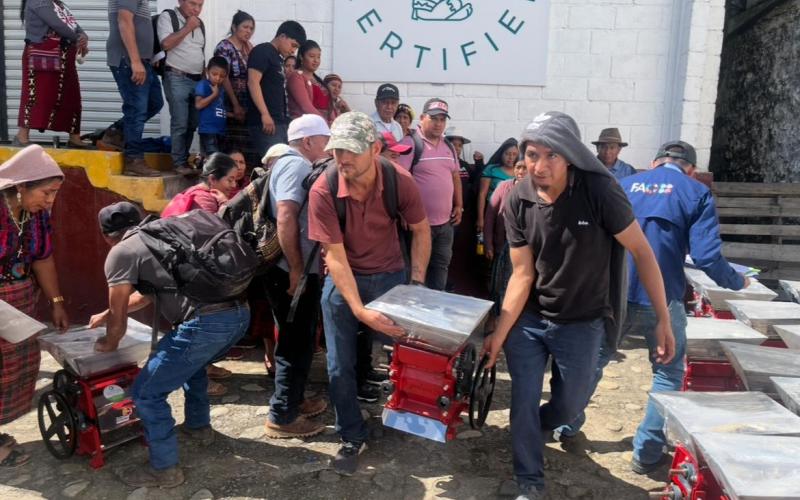 Impulsan producción cafetalera en Quiché