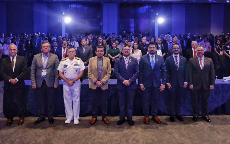 Guatemala apuesta por convertirse en el nuevo eje portuario del Pacífico