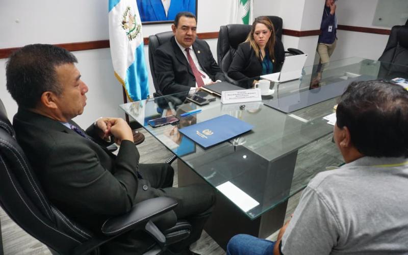 DGT orienta a transportistas de Villa Canales y Villa Nueva sobre procesos para resolver sanciones