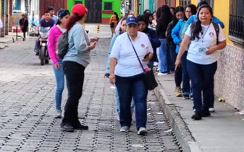 Avanza proceso de diagnóstico social para la recuperación habitacional de Palín y Santa María de Jesús
