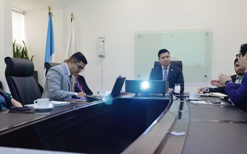 CIV impulsa alianza público-privada para transformar el acceso a hogares dignos