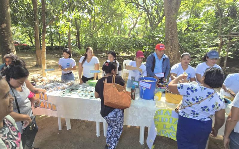 Promueven alimentación saludable con platillos nutritivos