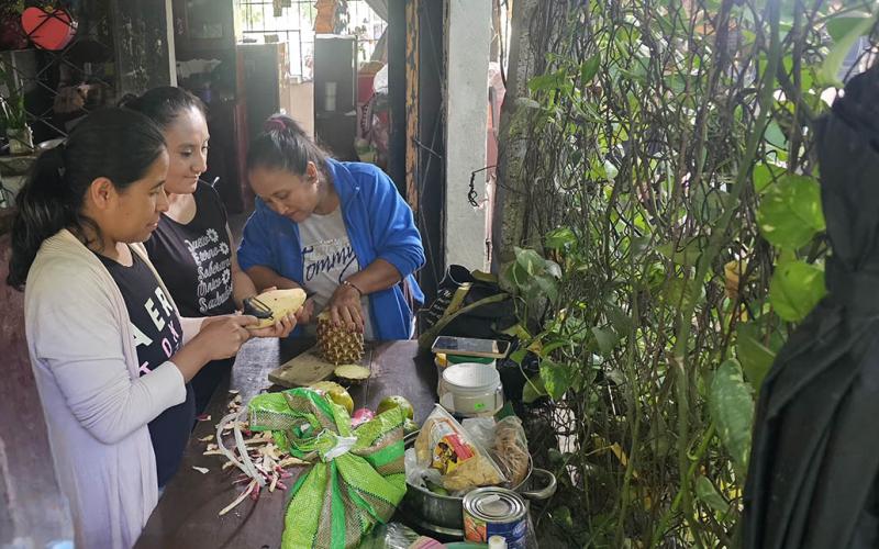 Taller de procesamiento de frutas impulsa agroindustria rural en Chiquimula