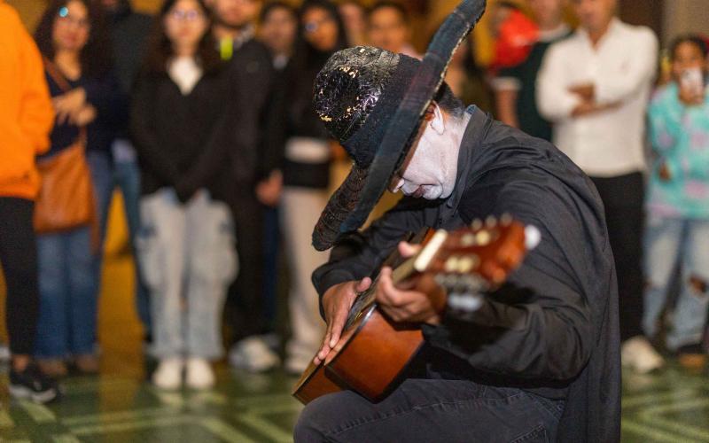 “La Noche de Leyendas”