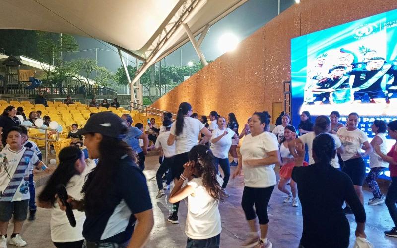  Parque de la Paz Carlos “El Pescadito” abre sus puertas en apoyo a la Bicolor