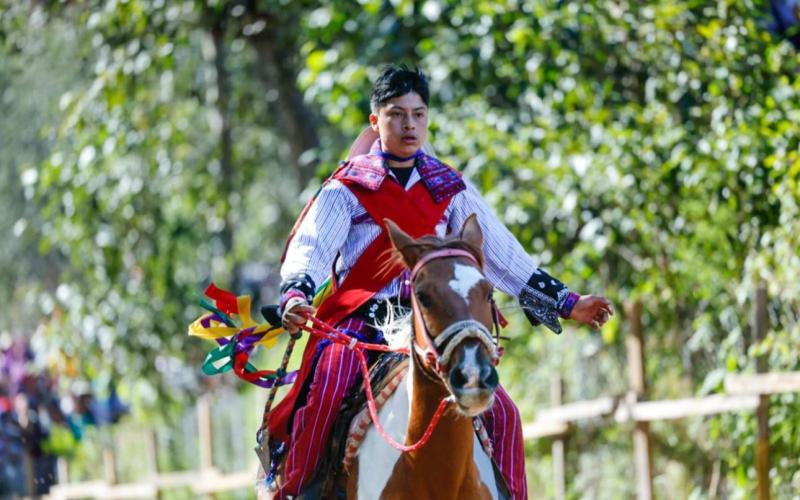 El "Juego de Gallo" es una tradicional carrera que se lleva a cabo en Huehuetenango. 