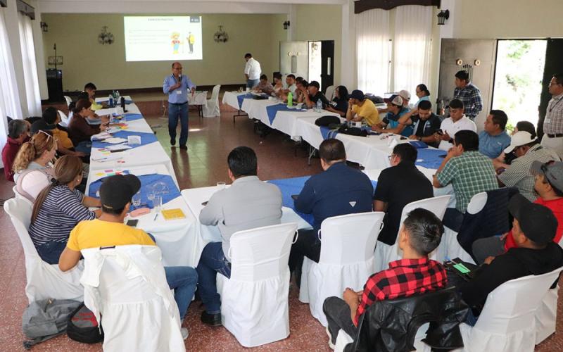 Capacitados 444 extensionistas en aspectos claves del RUA 