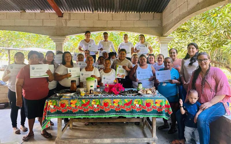 Impulsan capacitaciones de nutrición con enfoque local