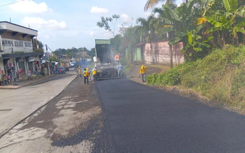 Arranca recuperación vial en el límite Santa Rosa–Jalapa con trabajos de recapeo