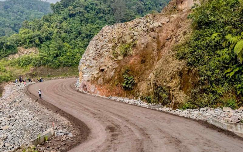 Mejoran tramo en Nahualá para facilitar el acceso a escuelas, mercados y servicios