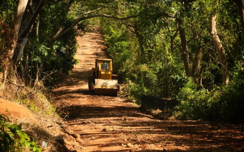 Más de 6,000 personas se benefician con mejoras viales de zonas rurales 