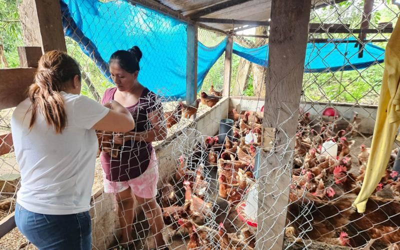 Realizan jornadas de vacunación en San Francisco, Petén