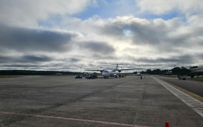 En materia de infraestructura, el AIMM opera con una pista de tres kilómetros que se encuentra dentro de norma, además de sistemas de radio ayudas, sistemas de radares y sistemas de comunicaciones que garantizan la seguridad a la navegación aérea y su control aéreo con eficiencia, cuenta con despacho de combustible