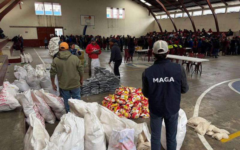 Asistencia alimentaria llega a más familias