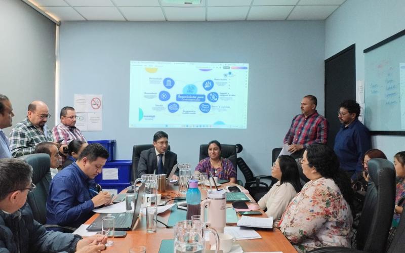 Coordinan acciones para fortalecer desarrollo rural de Alta Verapaz