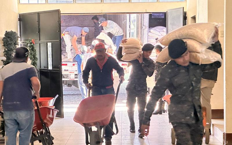 Más de 28 mil familias de Baja Verapaz recibirán asistencia alimentaria