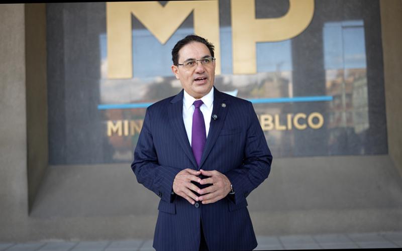 Ministro Villeda presenta denuncia contra alcalde de Moyuta