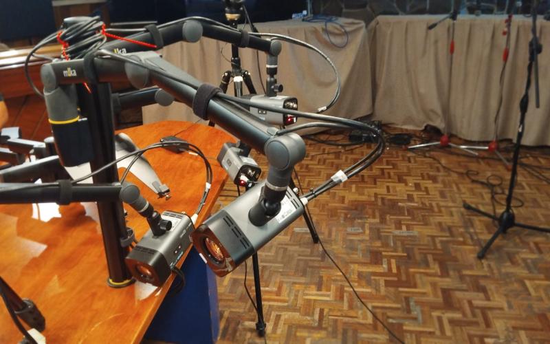 Desbloquea el Poder de la Política: Charla con Renzo Rosal en Radio TGW   