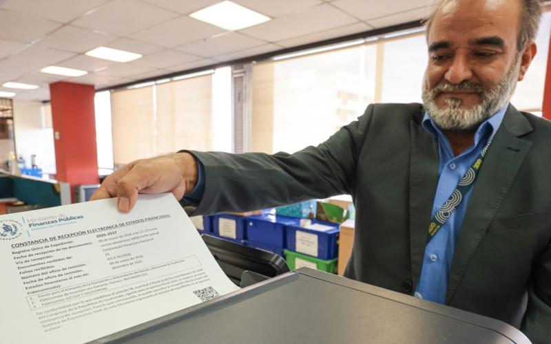 Dirección de Fideicomisos impulsa digitalización de registro de operaciones financieras