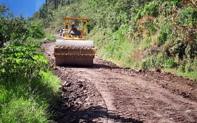 Mantenimiento vial mejora la movilidad y la economía de más de 16 mil habitantes en Cuilco, Huehuetenango