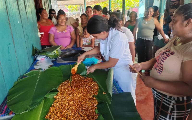 Mujeres participantes en el taller. 
