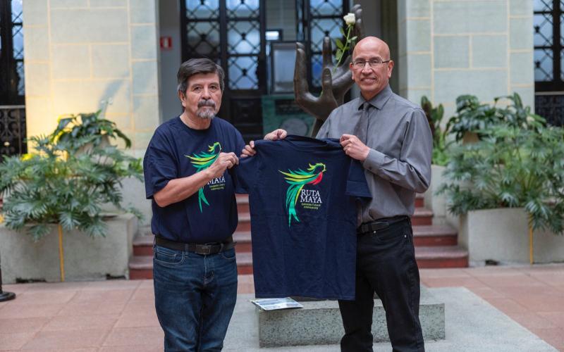 Anuncio del lanzamiento de la Ruta Maya-Azteca-Inca. 