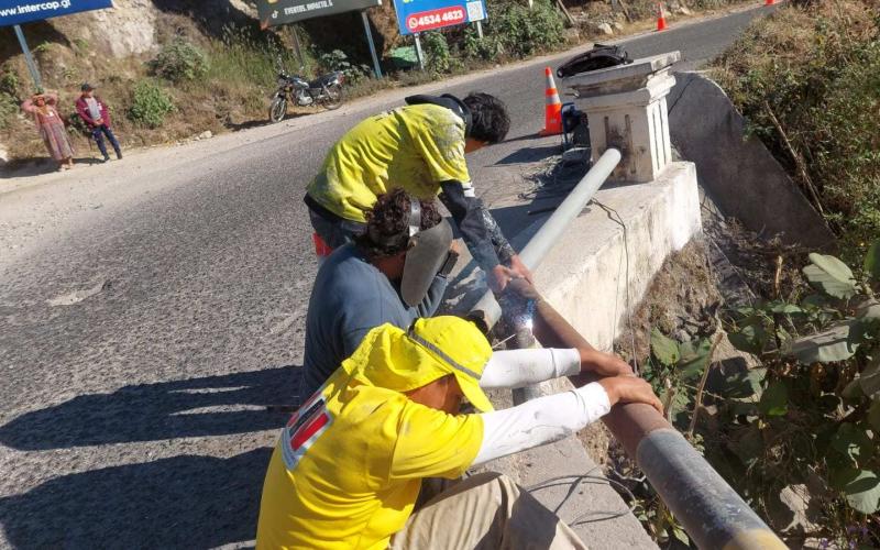 Reparan bóveda vial en Chimaltenango y mejoran la seguridad de conductores