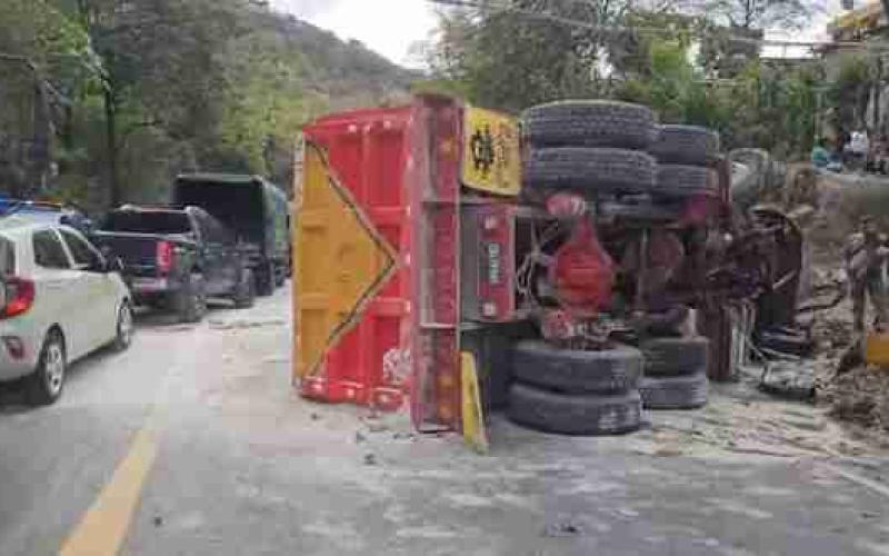 PROVIAL mantiene atención continua ante incidentes viales y refuerza recomendaciones de seguridad