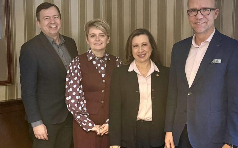 comunicado del Minex