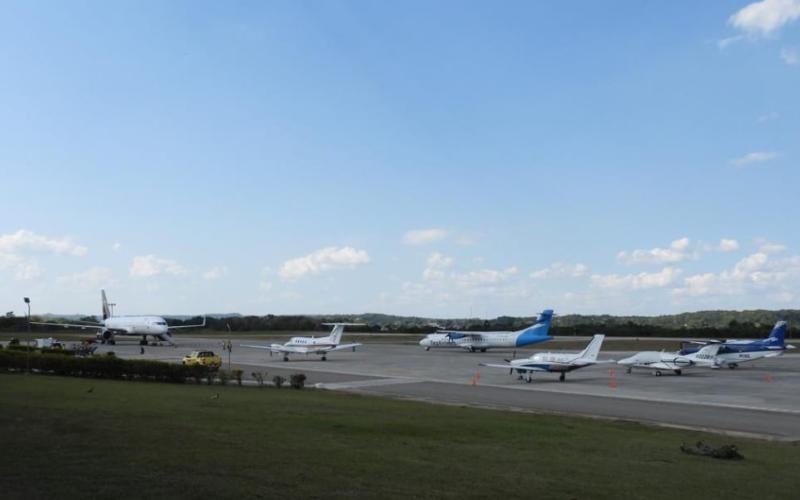 La llegada de esta caravana representa un movimiento importante para el aeropuerto y para el departamento de Petén