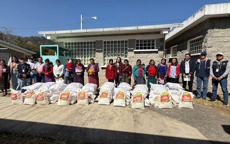 Asistencia alimentaria llega a familias con niños en desnutrición aguda