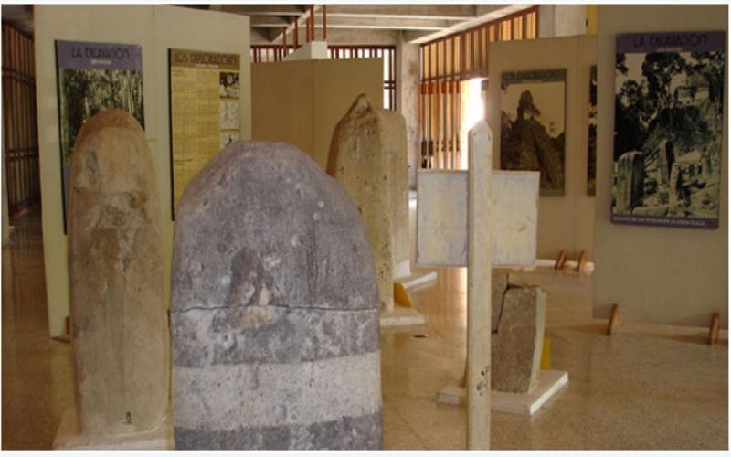 Recorre el Museo del Sitio de Lítica y conecta con la historia de Tikal