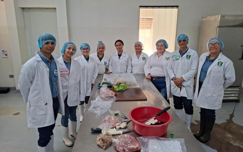 Extensionistas de Hogar Rural de Quetzaltenango optimizan sus capacidades técnicas