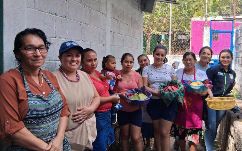 Familias de Villa Canales diversifican su alimentación con tortillas nutritivas