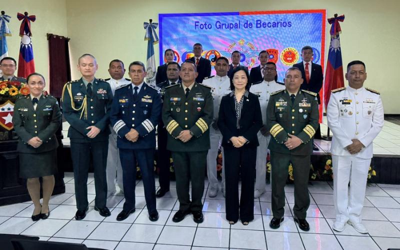 Ejército de Guatemala fortalece su profesionalización con becas de la República de China (Taiwán).