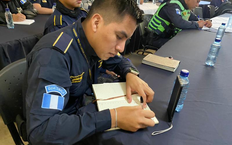 DGT brinda capacitación sobre el uso del Sistema Limitador de Velocidad 