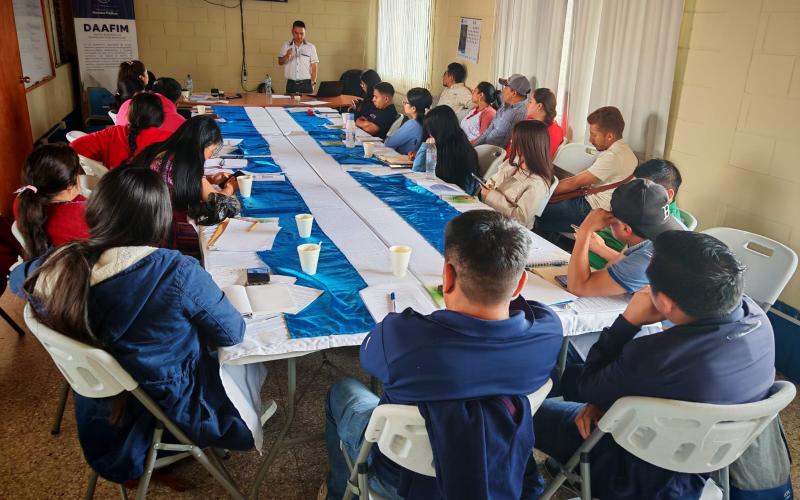 Capacitaciones fortalecen la gestión financiera municipal en todo el país