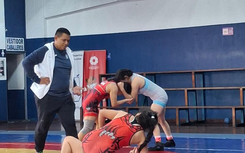  Horarios de las academias “Luchando por tu Barrio” en parques y centros deportivos. 