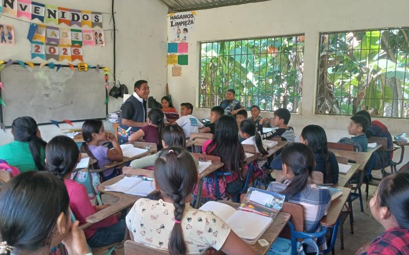 Clase Magistral fortalece la identidad cultural a través de la lengua materna en Livingston, Izabal. 