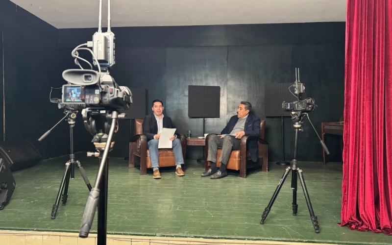 Voces que Inspiran: Locutor José María Torres Carrera Comparte su Experiencia y Sabiduría en Radio TGW