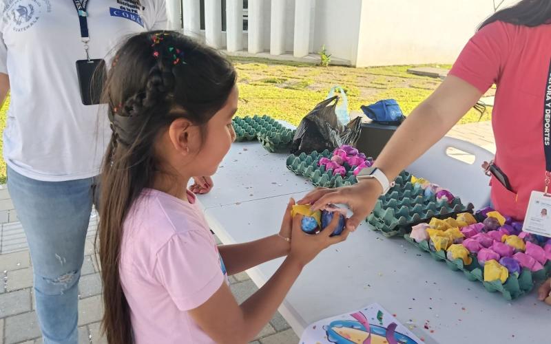 Celebración de Carnaval en el Parque de la Paz Erick Barrondo de Cobán