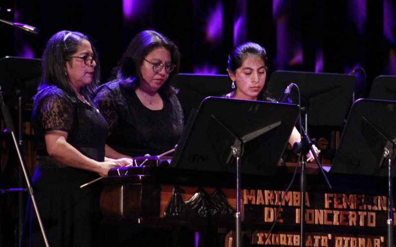 Marimba Femenina de Concierto