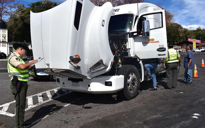 PROVIAL atendió 49 hechos de tránsito en las carreteras