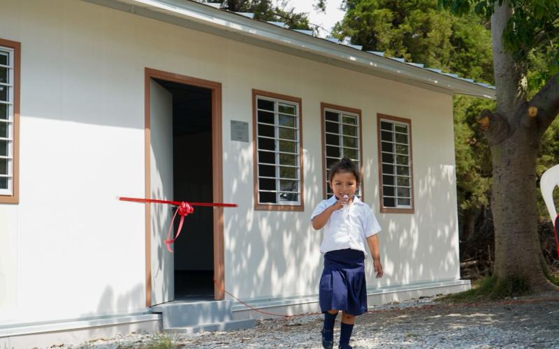 Escuelita de párvulos Anexa a EORM, Colonia Las Marías, Jalapa, recibe módulo educativo por parte de la UCEE