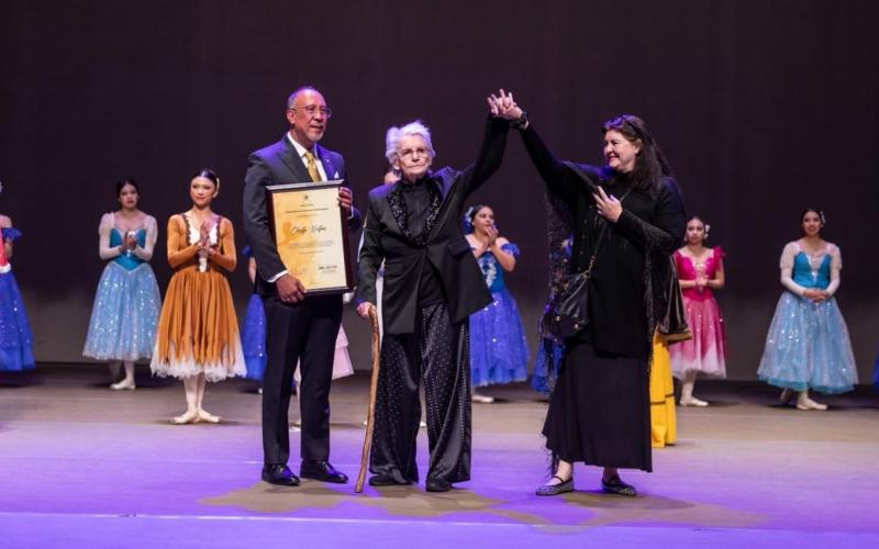 Ballet Nacional de Guatemala “Christa Mertins” celebra 90 años de arte, pasión y dedicación de la Primera Dama de la Danza. 