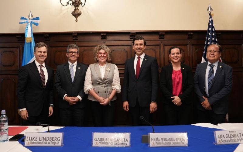 Guatemala fortalece cooperación agrícola con Estados Unidos 