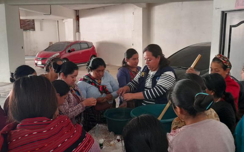 Impulsan el emprendimiento y la nutrición en comunidades de Zunil