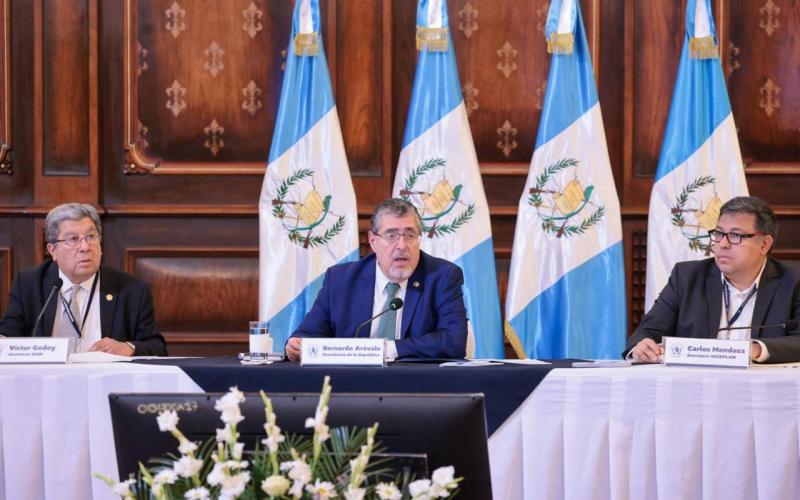 Salud, educación y nutrición se fortalecen con distribución de recursos a los CODEDE