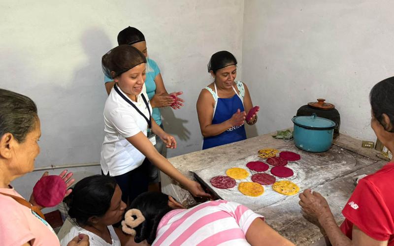 Promueven consumo de hortalizas locales y recetas nutritivas