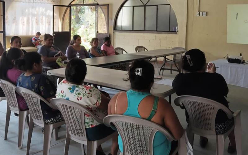 Promueven la gestión eficiente del agua y nutrición saludable en San Miguel Petapa